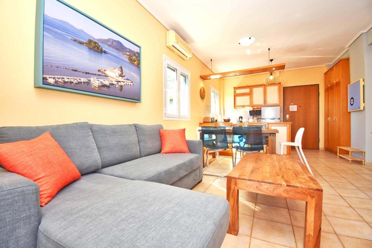 Pebbles And Sea At Barbati With Shared Pool Apartment Luaran gambar